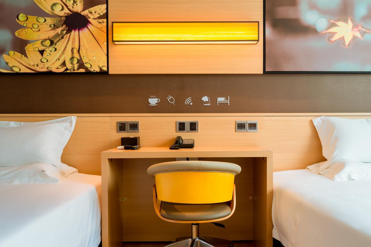 Iu Hotel Suzhou Mudu Old Town Kaima Square Экстерьер фото